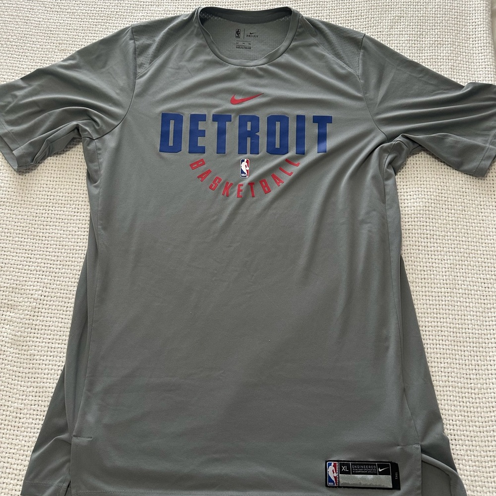 Nike NBA Detroit Pistons Player Issue Shooter Top Mens XL